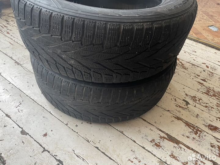 Nokian Tyres Hakkapeliitta R2 SUV 235/60 R18