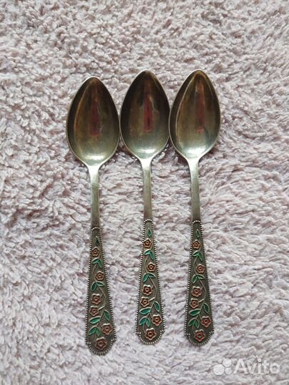 Серебряные ложки с эмалью