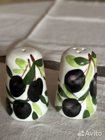 Солонка и перечница