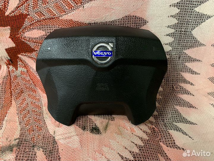 Подушка безопасности в руль Volvo XC90