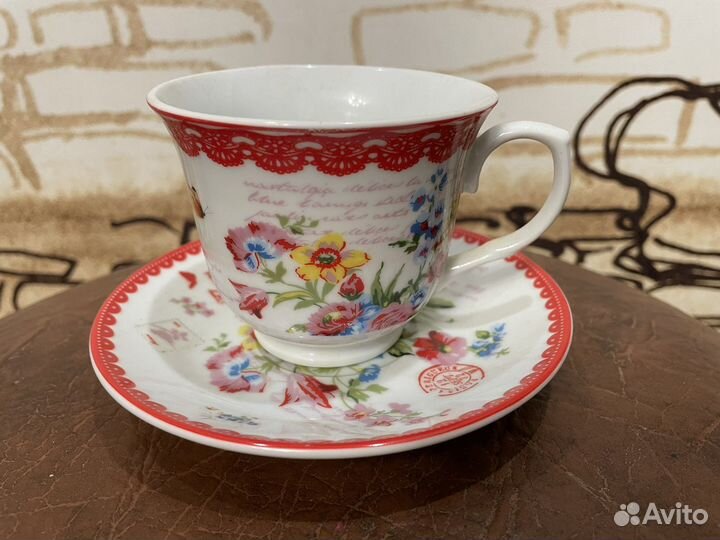 Чашка с блюдцем