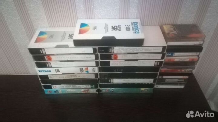Видеокассеты и аудиокассеты
