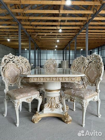 Кухонный стол. Доставка по всей России