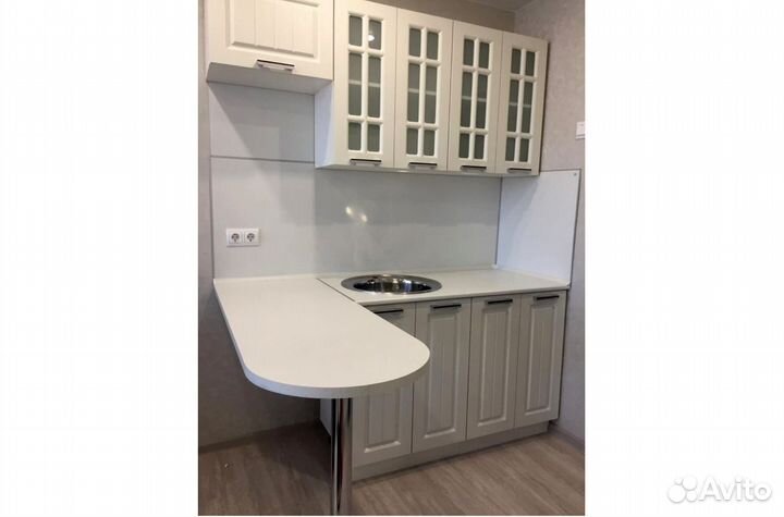 Кухонный гарнитур В наличии