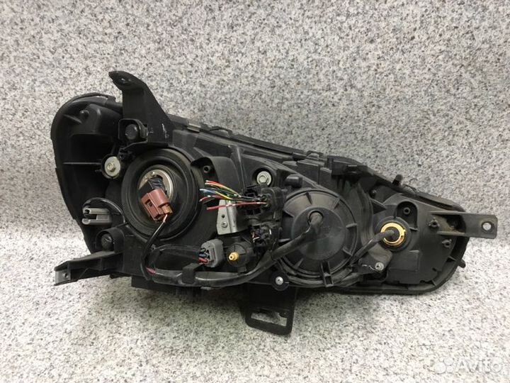 Фара левая Mitsubishi Lancer 10 2007