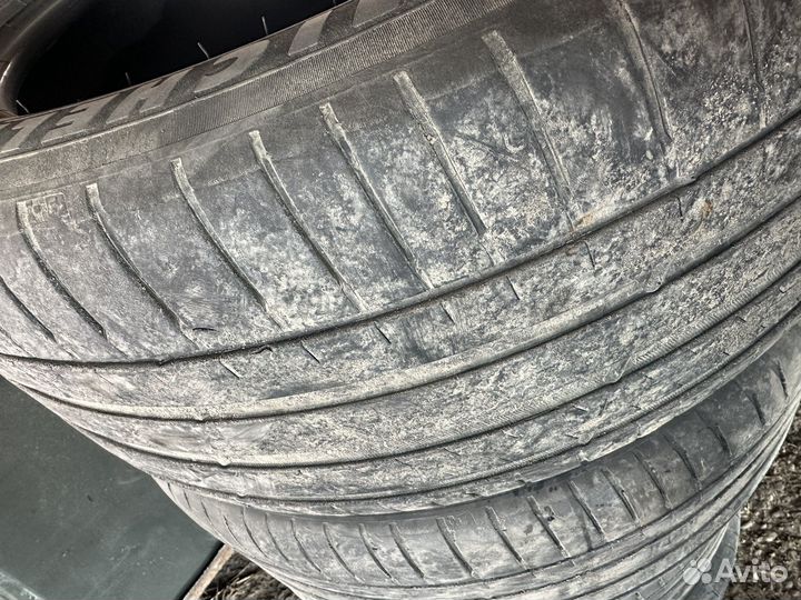 Michelin Pilot Sport 4 275/45 R20 19T