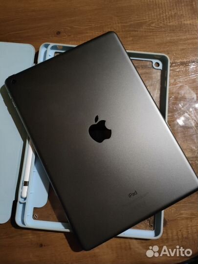 Планшет Apple iPad 9 2021 64gb + Apple Pencil 1