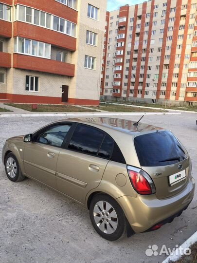 Kia Rio 1.4 МТ, 2009, 261 000 км