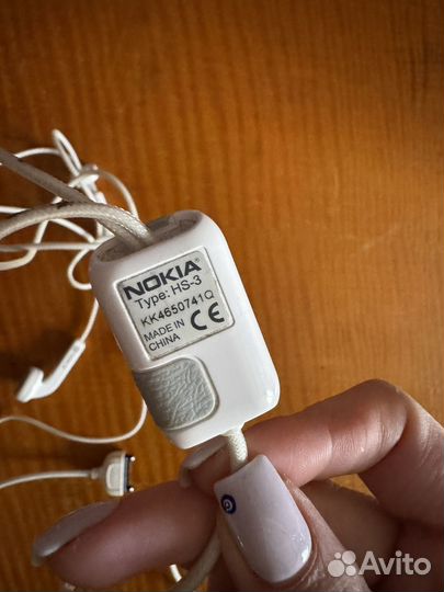Проводные наушники nokia