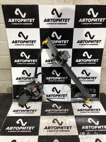 Стеклоподъемник передний правый Mazda Familia BJ5P