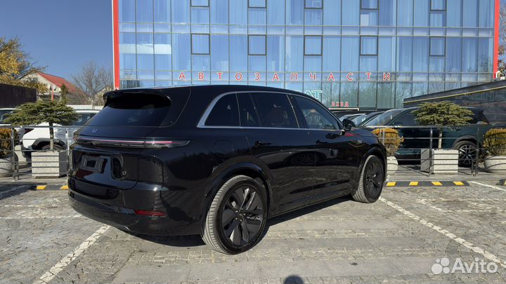 LiXiang L7 1.5 AT, 2024, 10 км