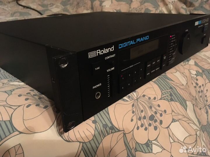 Roland MKS-20 (1986) - лучший модуль электропиано