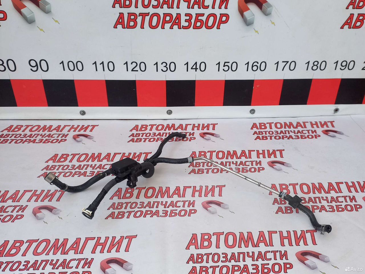 Клапан трубка топливная Фольксваген Джетта 7