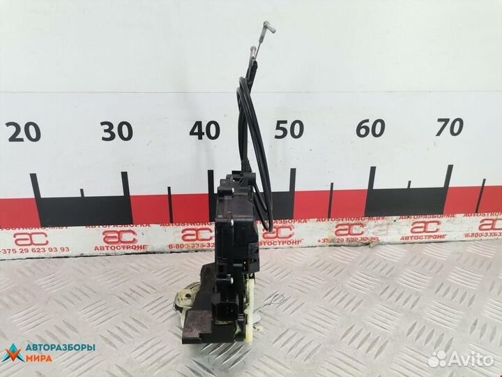 Замок двери задней правой Mitsubishi Outlander