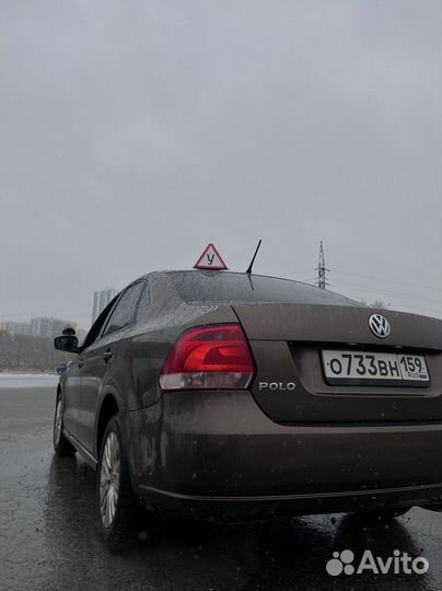 Инструктор по вождению АКПП