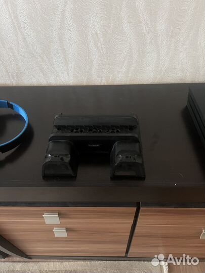 Sony playstation 4 ps4 pro 1tb с играми