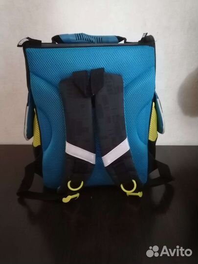 Школьный рюкзак