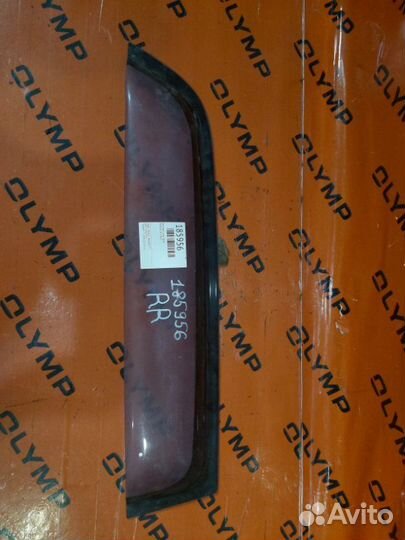 Ветровик задний правый Honda Cr-V RD1