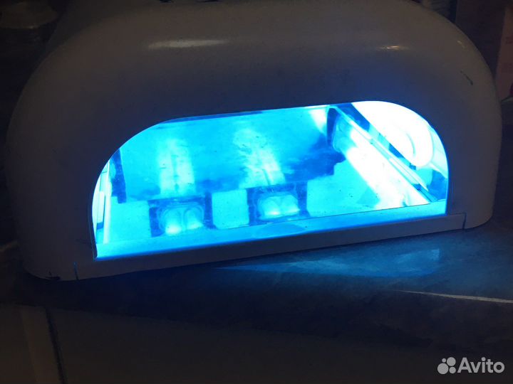 Лампа для ногтей