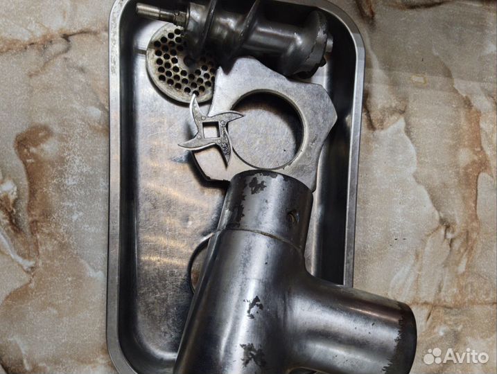 Мясорубка электрическая бу