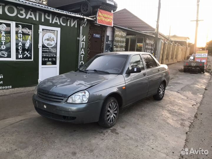 В разборе Лада Приора