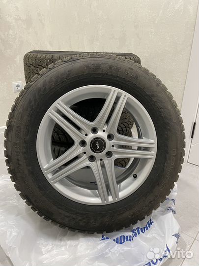 Диски и шины Hakkapeliitta 215/65 r16