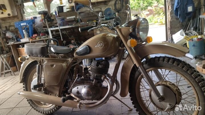 Мотоцикл иж-56