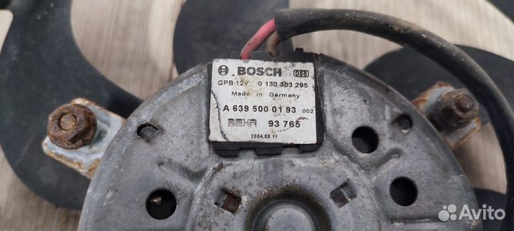 Вентилятор охлаждения радиатора Mercedes Viano W63