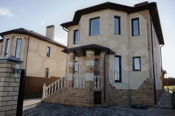 Коттедж 127 м² на участке 6 сот.