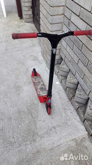 Самокат трюковой