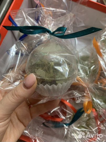 Шоколад ручной работы и чайные бомбочки