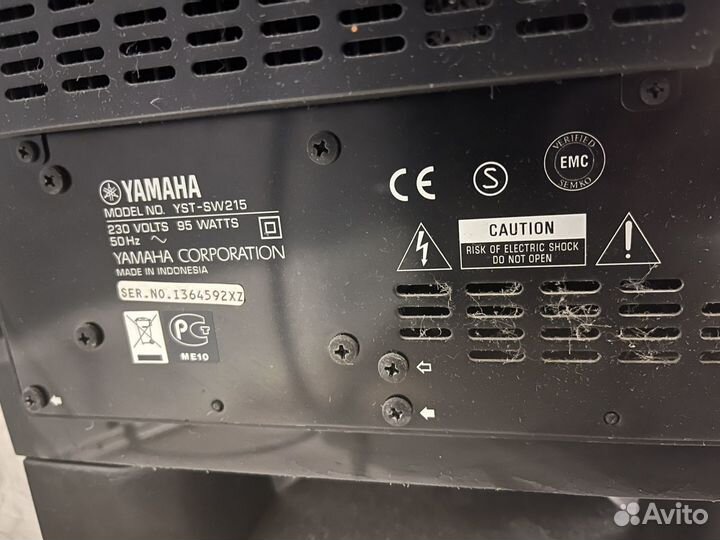 Сабвуфер Yamaha yst-sw215 20см 150 Вт
