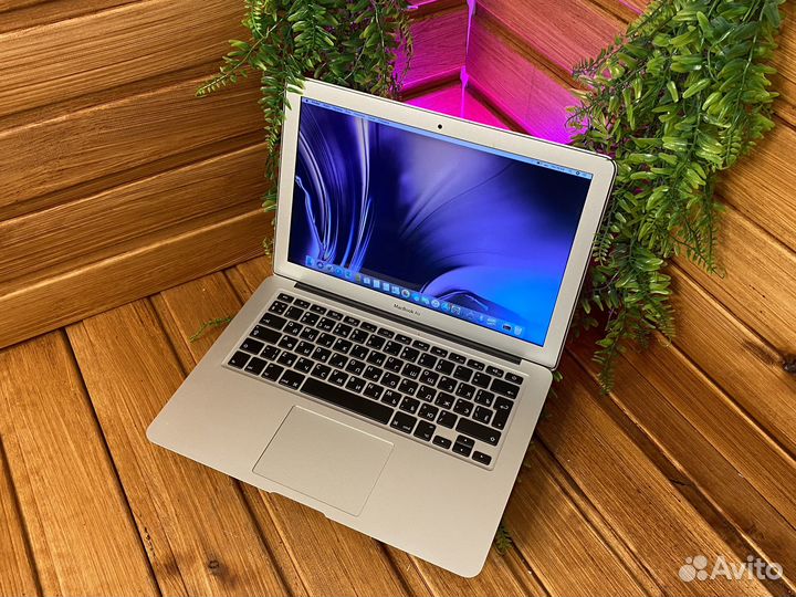 Ноутбук Apple MacBook Air 13