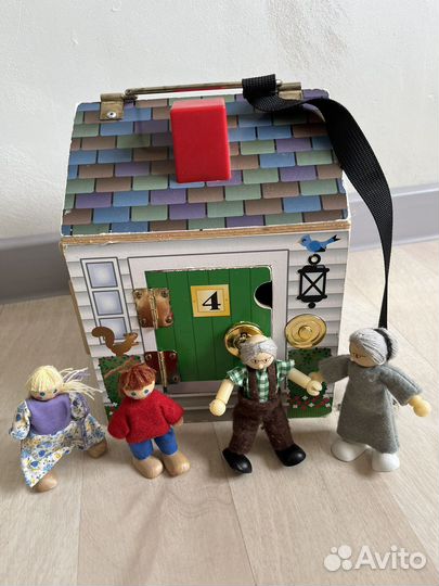 Игровой дом Melissa&Doug с замками