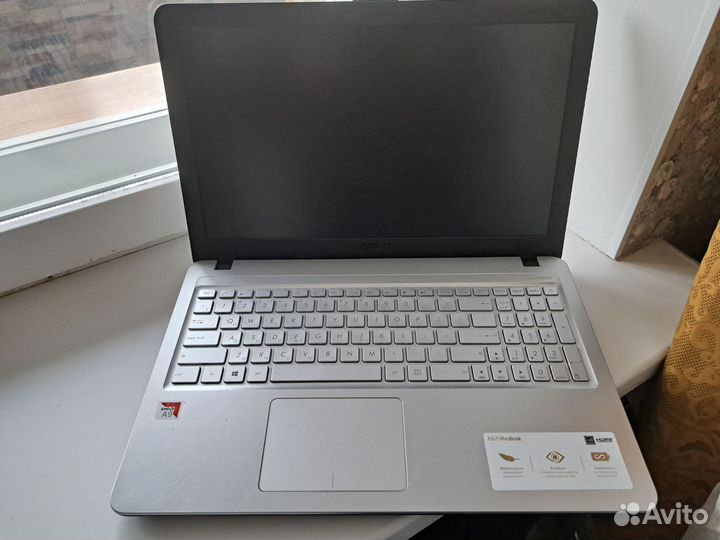 Asus Vivobook R543B