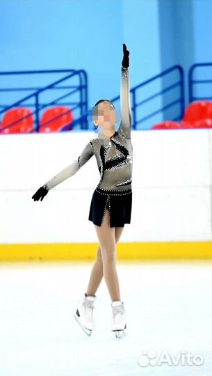 Платье для фигурного катания