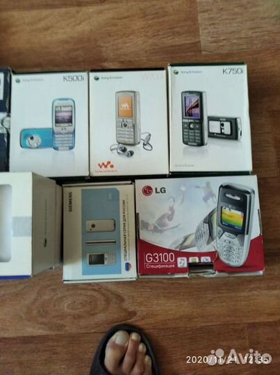 Зарядки к телефонам