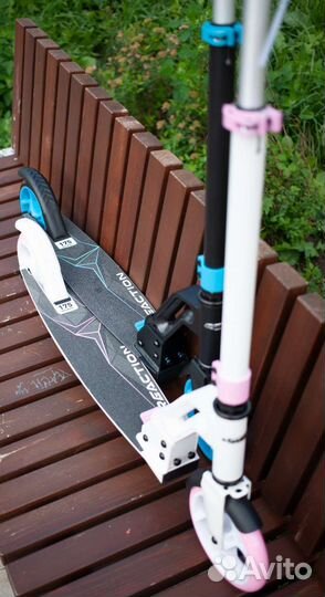 Самокат Reaction 175 синий/белый/чёрный новый