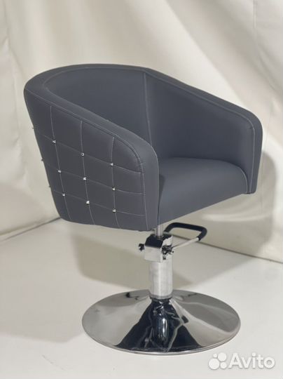 Парикмахерский комплект кресел 