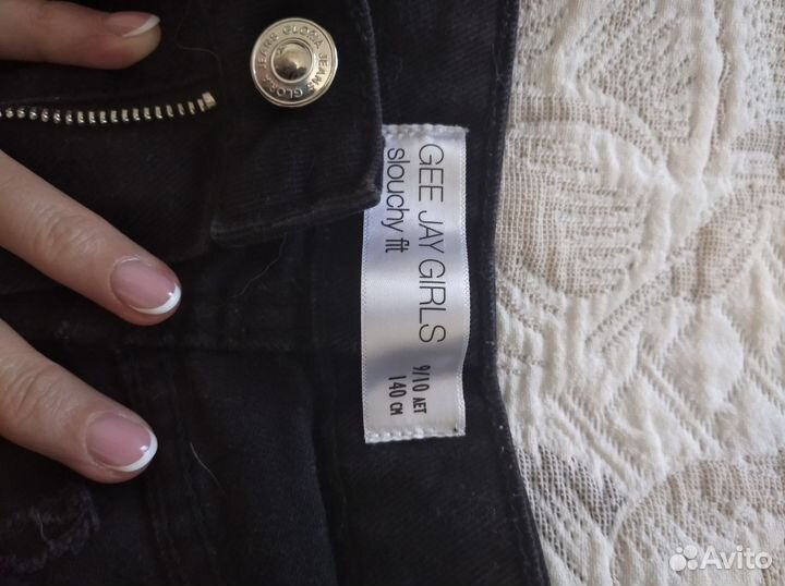 Джинсы для девочки 134 140 пакетом