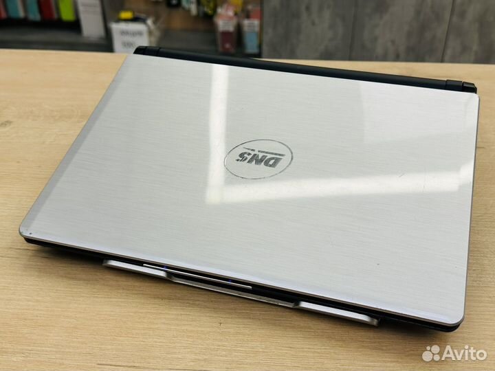 Мощный Ноутбук на Core i5-2450M/ 6 RAM