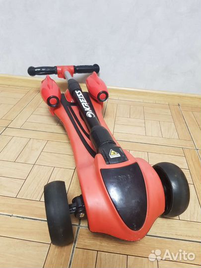 Самокат детский трехколесный kreiss