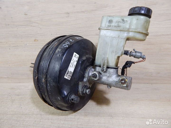 Вакуумный усилитель тормозов Opel Vectra C