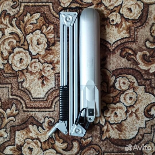 Лампа настольная б/у