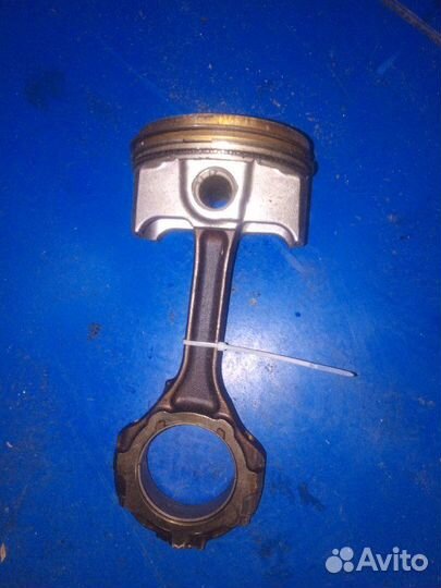 Поршень c шатуном Infiniti Qx56 Z62 VK56VD 2011