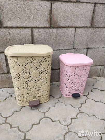 Мусорное ведро с педалью