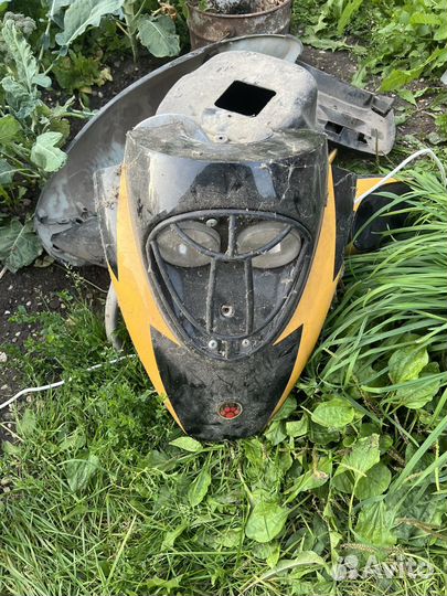 Пластик на китайский скутер бу