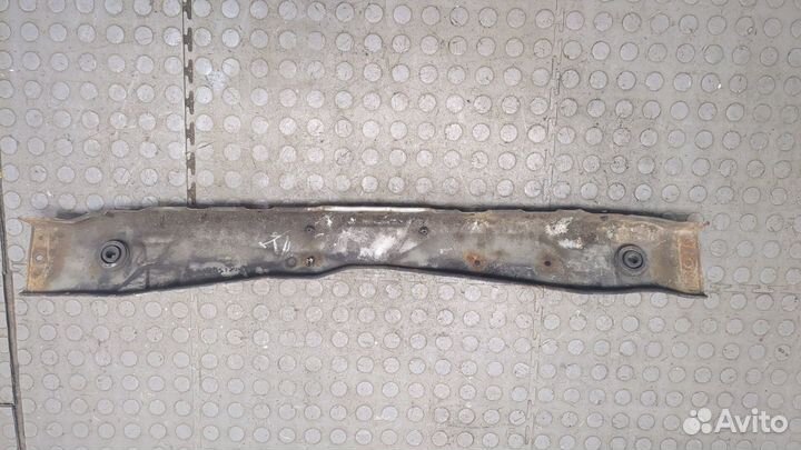 Рамка капота Mitsubishi Grandis, 2008