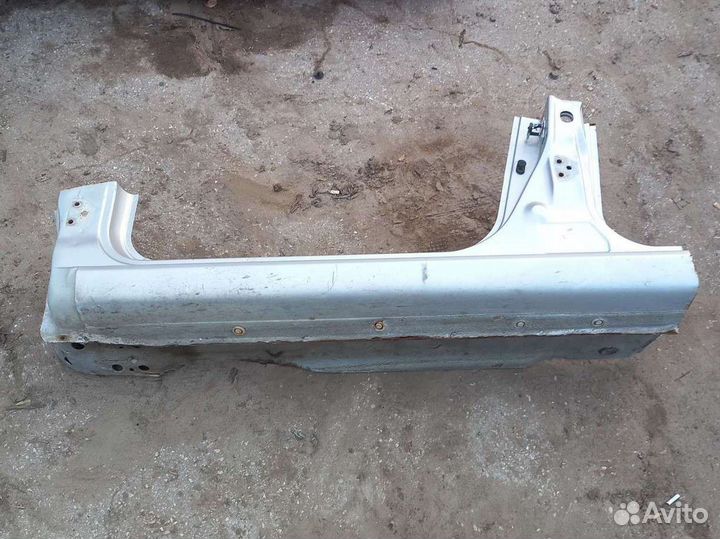 Левый порог кузова Шевроле Авео Т250