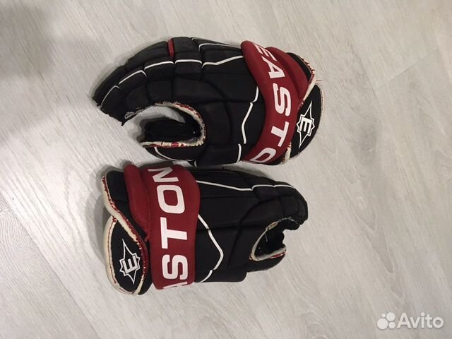 Краги хоккейные